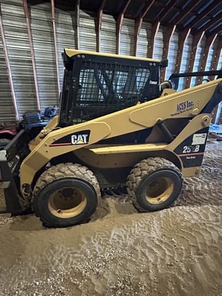 2009 Caterpillar 252B2 Equipment Image0