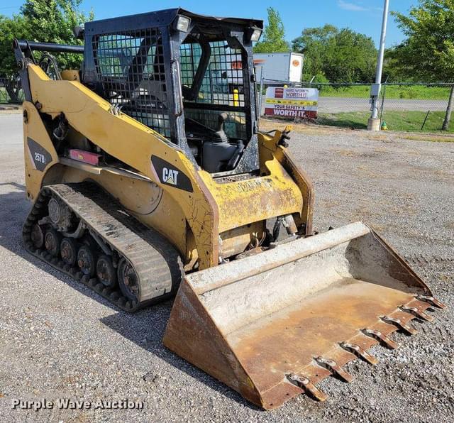 Image of Caterpillar 257B2 equipment image 2