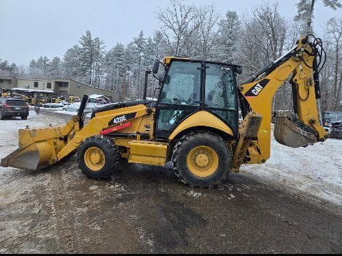 Image of Caterpillar 420E equipment image 3