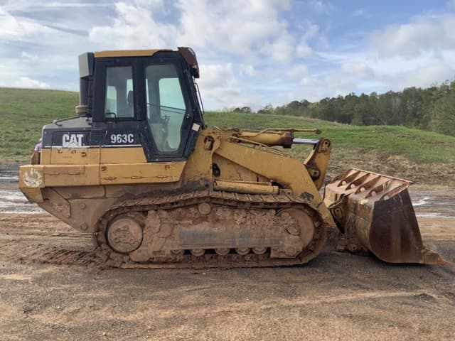 Image of Caterpillar 963C equipment image 4