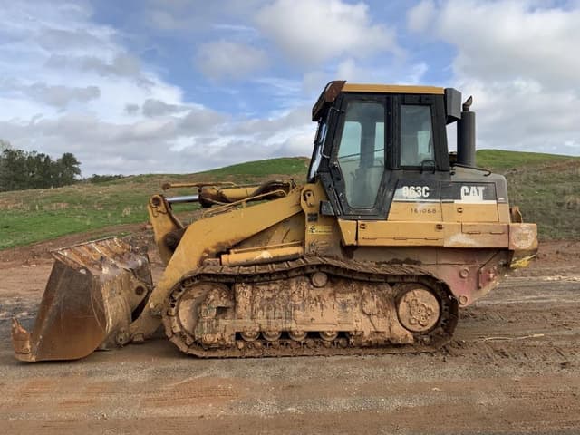Image of Caterpillar 963C equipment image 3