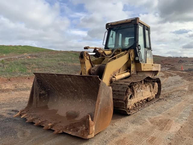 Image of Caterpillar 963C equipment image 2