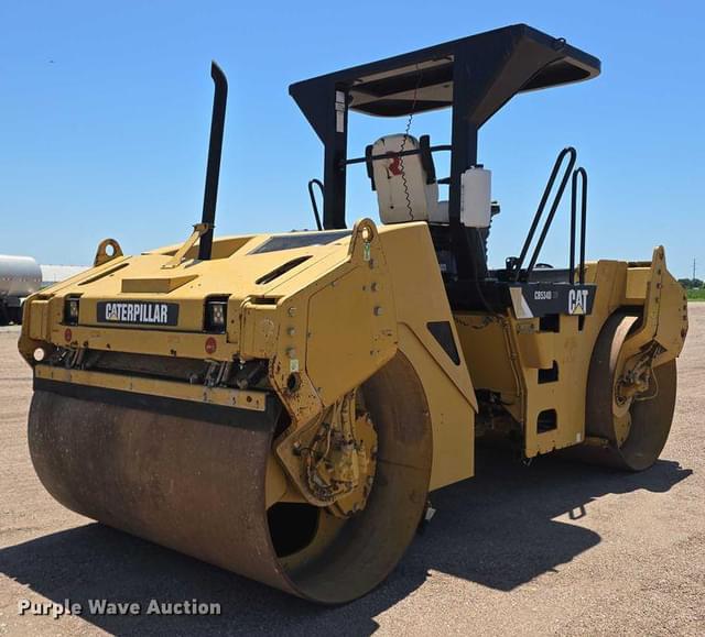 Image of Caterpillar CB534D equipment image 4