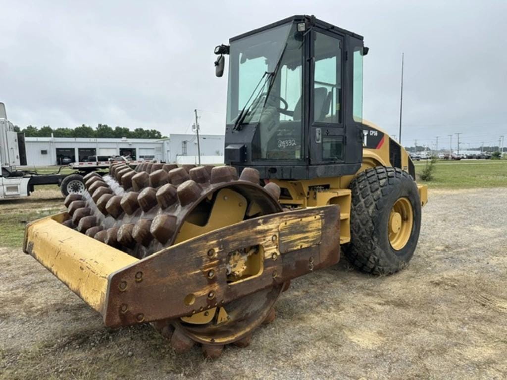 2009 Caterpillar CP56 Equipment Image0