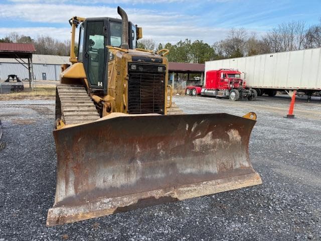 Image of Caterpillar D6N XL equipment image 1