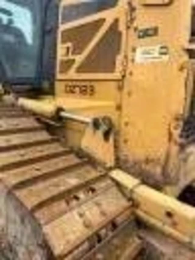 Image of Caterpillar D6N XL equipment image 2
