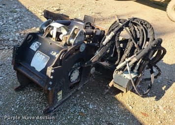 Main image Caterpillar PC205