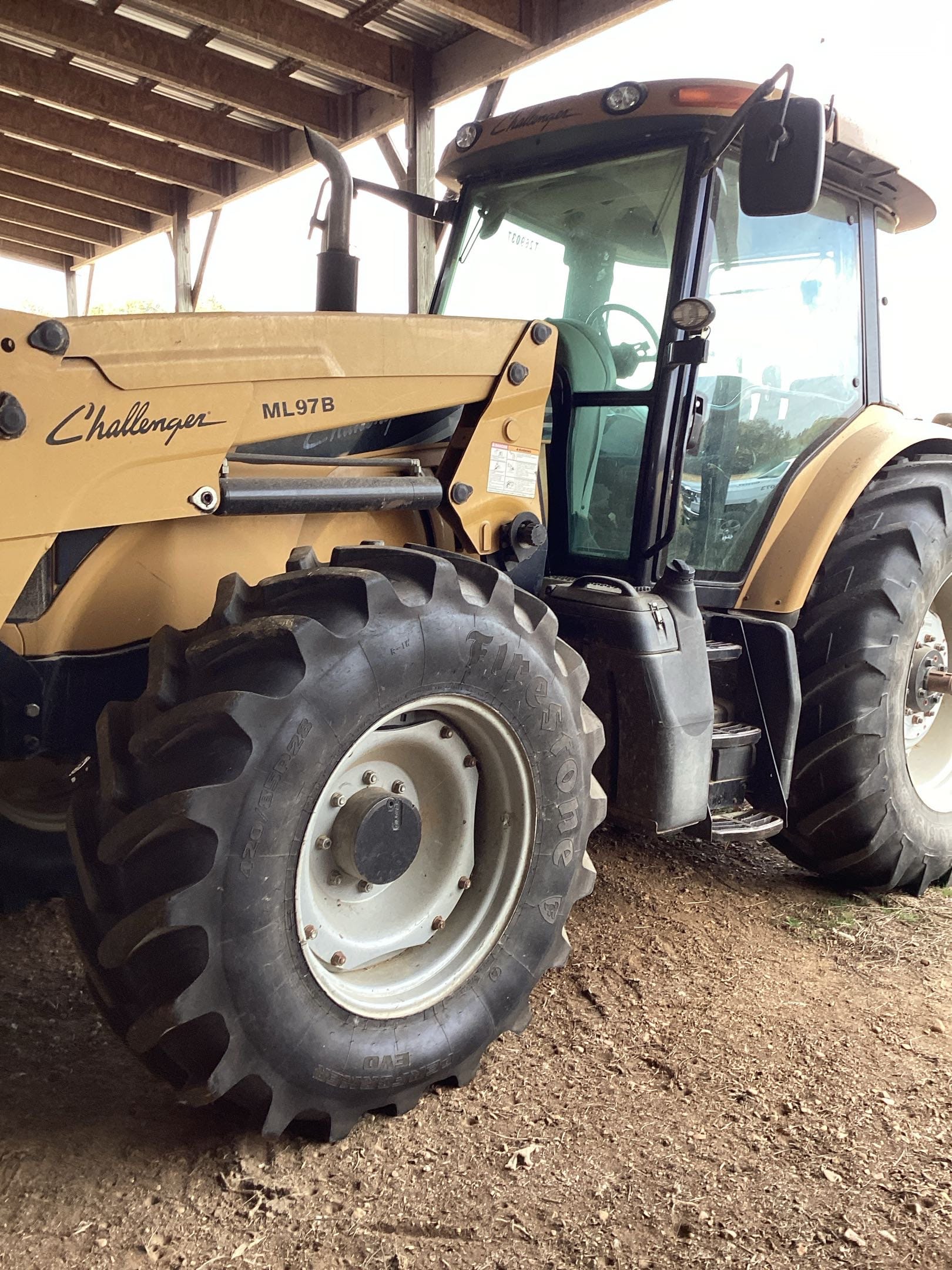 Main image Challenger MT535B