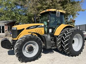 2009 Challenger MT575B Image