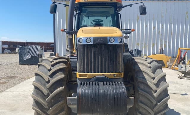 Image of Challenger MT665C equipment image 1