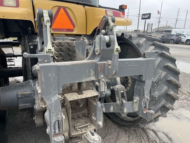 Image of Challenger MT755C equipment image 4