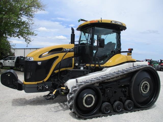 2009 Challenger MT755C Equipment Image0