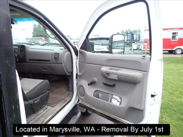 Image of Chevrolet 3500HD equipment image 2