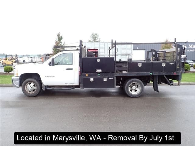 Image of Chevrolet 3500HD equipment image 3
