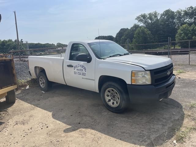 Image of Chevrolet 1500 equipment image 1