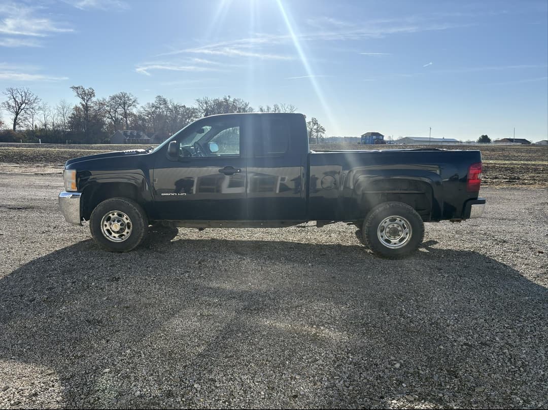 Image of Chevrolet 2500 Primary image