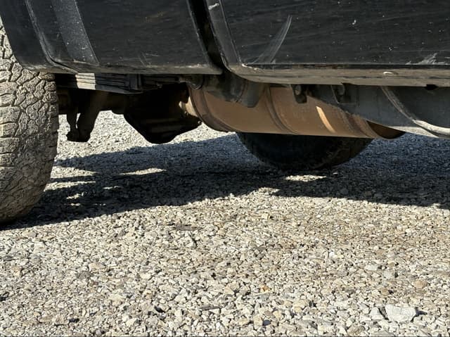 Image of Chevrolet 2500 equipment image 4