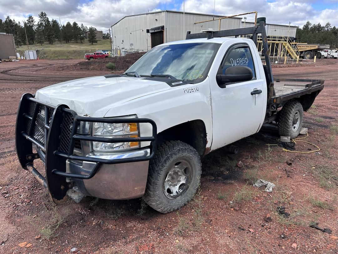 Image of Chevrolet 2500HD Primary image