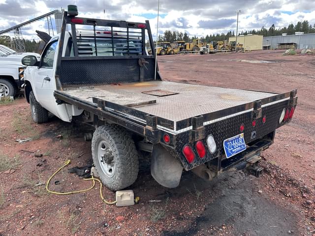 Image of Chevrolet 2500HD equipment image 4
