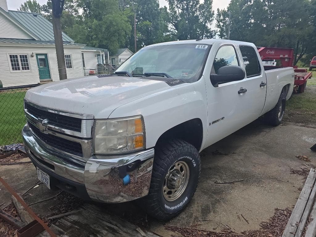 Image of Chevrolet 2500HD Primary image