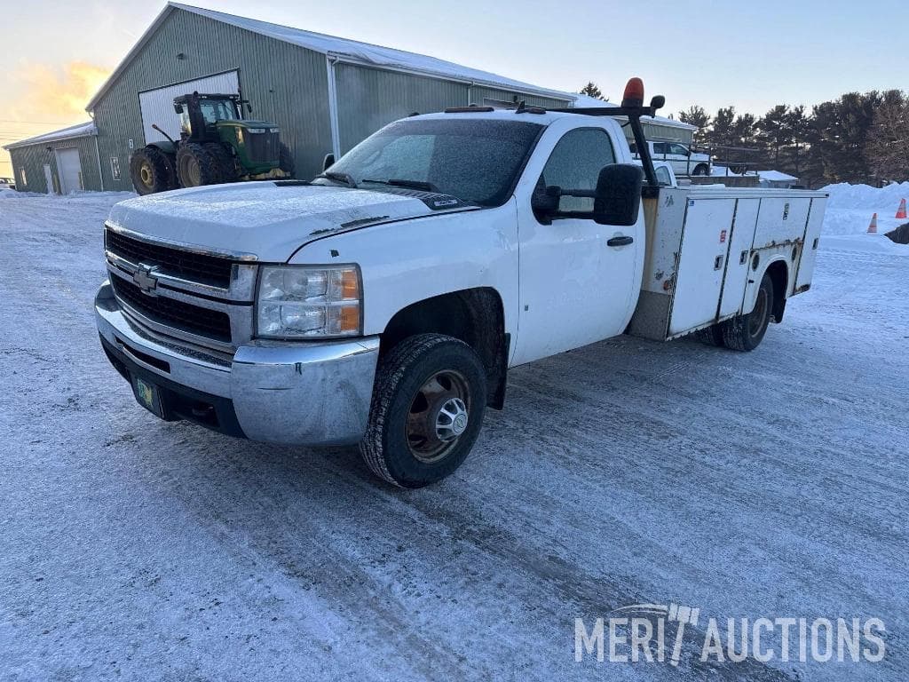 Image of Chevrolet 3500 Primary image