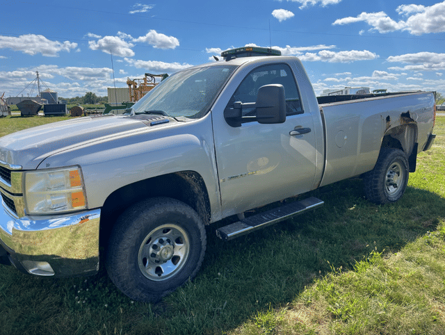 Image of Chevrolet 3500HD equipment image 1