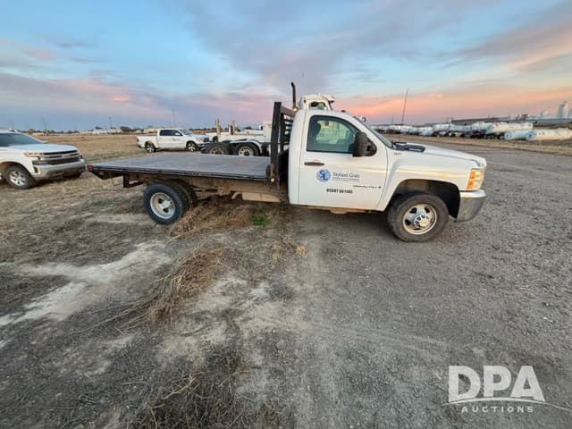 Image of Chevrolet 3500HD equipment image 1