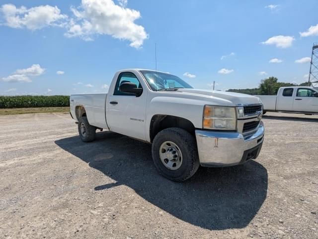 Image of Chevrolet 3500HD equipment image 3