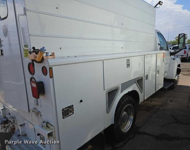 Image of Chevrolet C4 equipment image 4