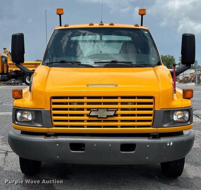 Image of Chevrolet C4500 equipment image 1