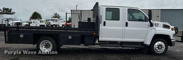 Image of Chevrolet C5500 equipment image 3