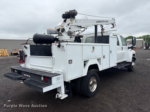 Image of Chevrolet C5500 equipment image 4