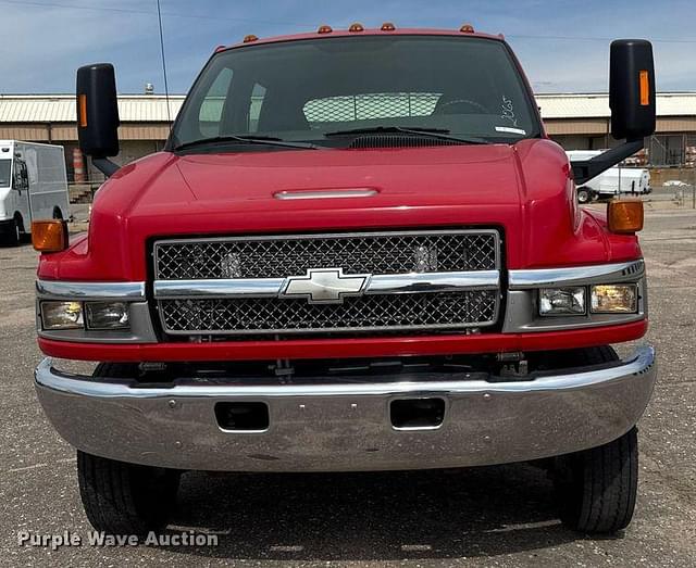 Image of Chevrolet C5500 equipment image 1