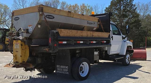 Image of Chevrolet C5500 equipment image 4
