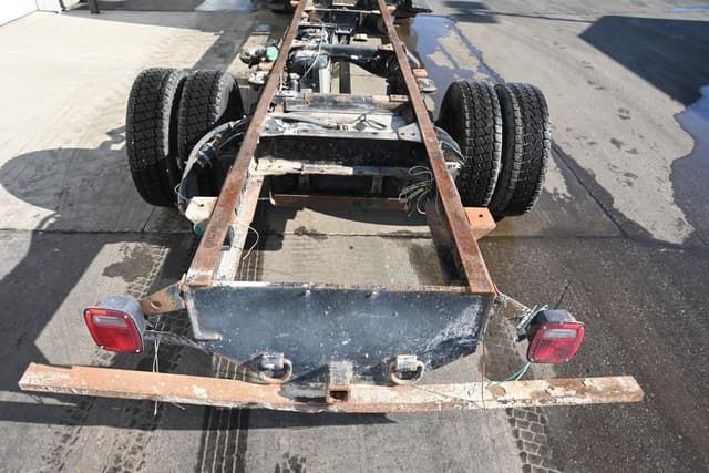 Image of Chevrolet C5500 equipment image 4