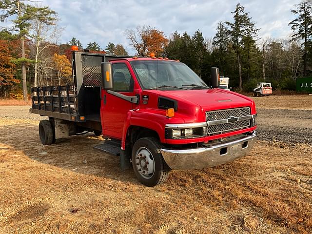 Image of Chevrolet C5500 equipment image 2