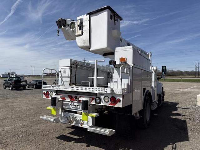 Image of Chevrolet C8500 equipment image 3