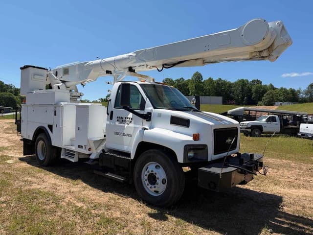Image of Chevrolet C8500 equipment image 1