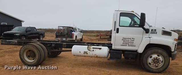 Image of Chevrolet CC8C042 equipment image 3