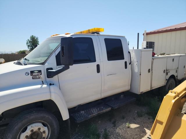 Image of Chevrolet C5500 equipment image 3