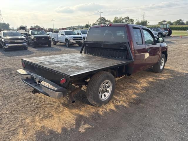 Image of Chevrolet 1500 equipment image 4