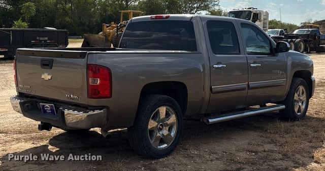 Image of Chevrolet 1500 equipment image 4