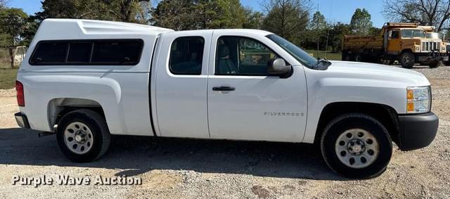 Image of Chevrolet 1500 equipment image 3