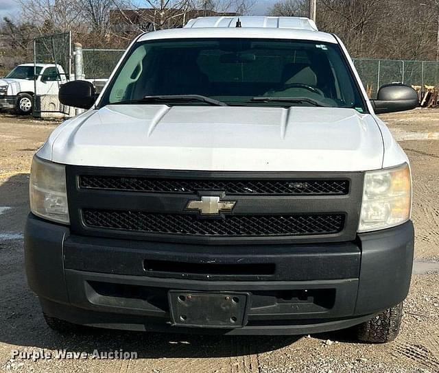 Image of Chevrolet 1500 equipment image 1