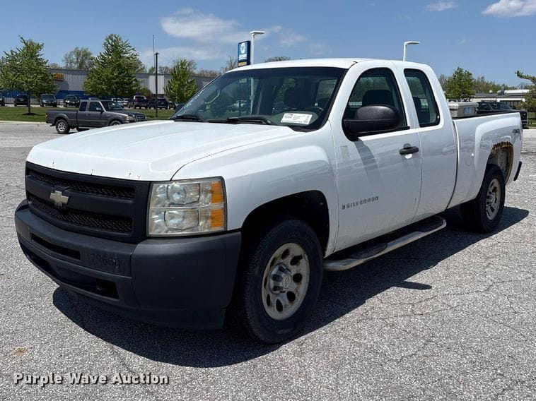 2009 Chevrolet 1500 Equipment Image0