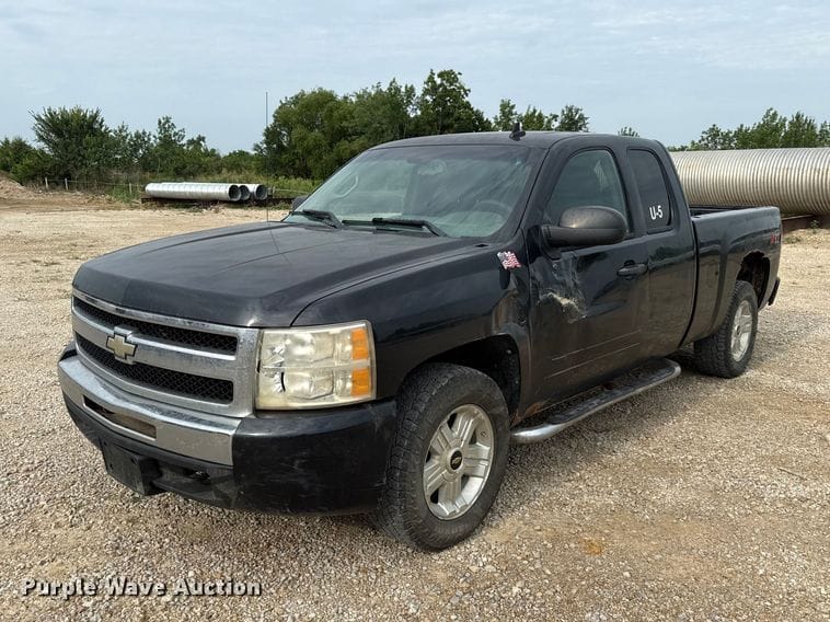 2009 Chevrolet 1500 Equipment Image0