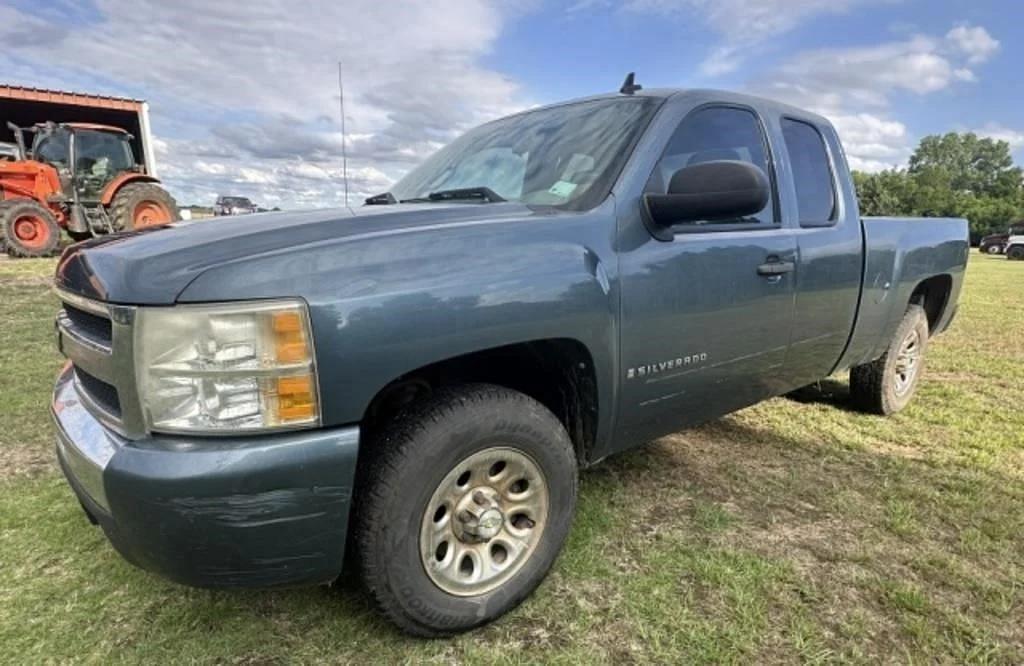 Image of Chevrolet 1500 Primary image