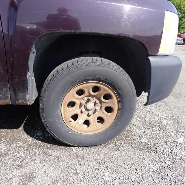 Image of Chevrolet 1500 equipment image 4