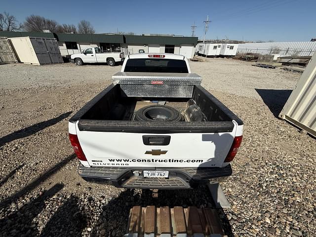 Image of Chevrolet 1500 equipment image 4