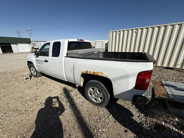 Image of Chevrolet 1500 equipment image 3